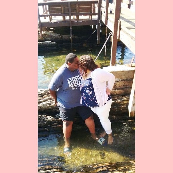 Meet your Posher, Paige - Picture 1 of 1